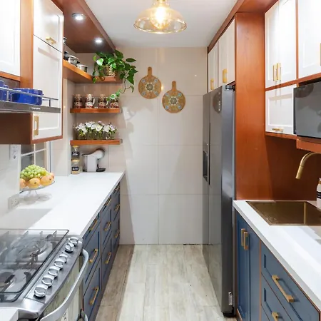 Casa Ramos Salamanca - Airport Pick Up And Drop Off Service - Homestay Lima Exterior photo